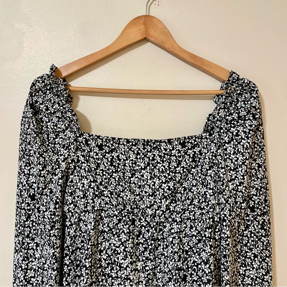 TopShop Blouse Black White Floral Balloon Sleeve Sweetheart Tie Neck 10 - Picture 4 of 6